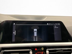 BMW 330 bild 19