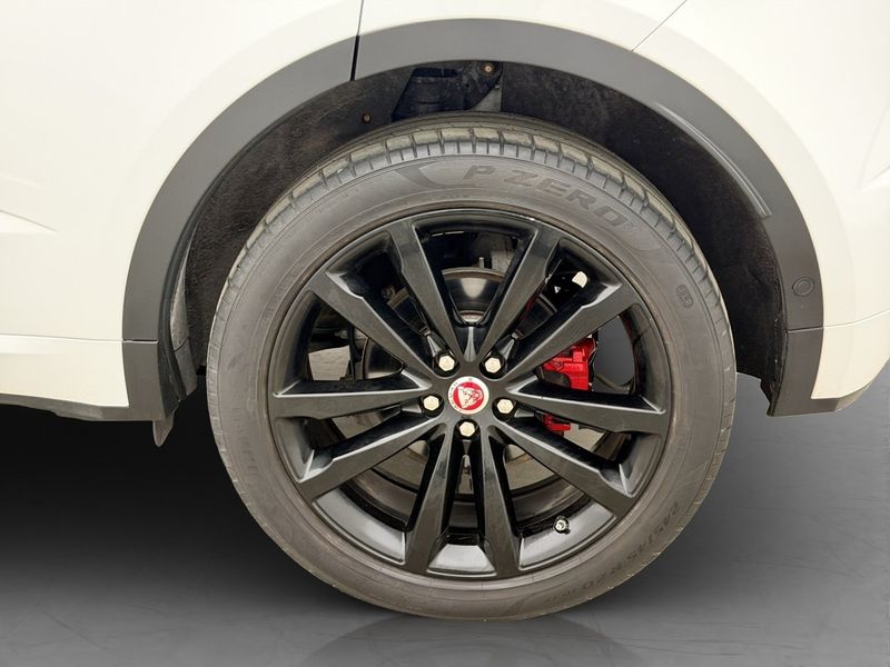 Jaguar E-Pace bild 32