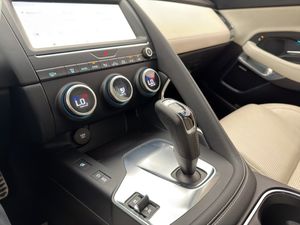 Jaguar E-Pace bild 24
