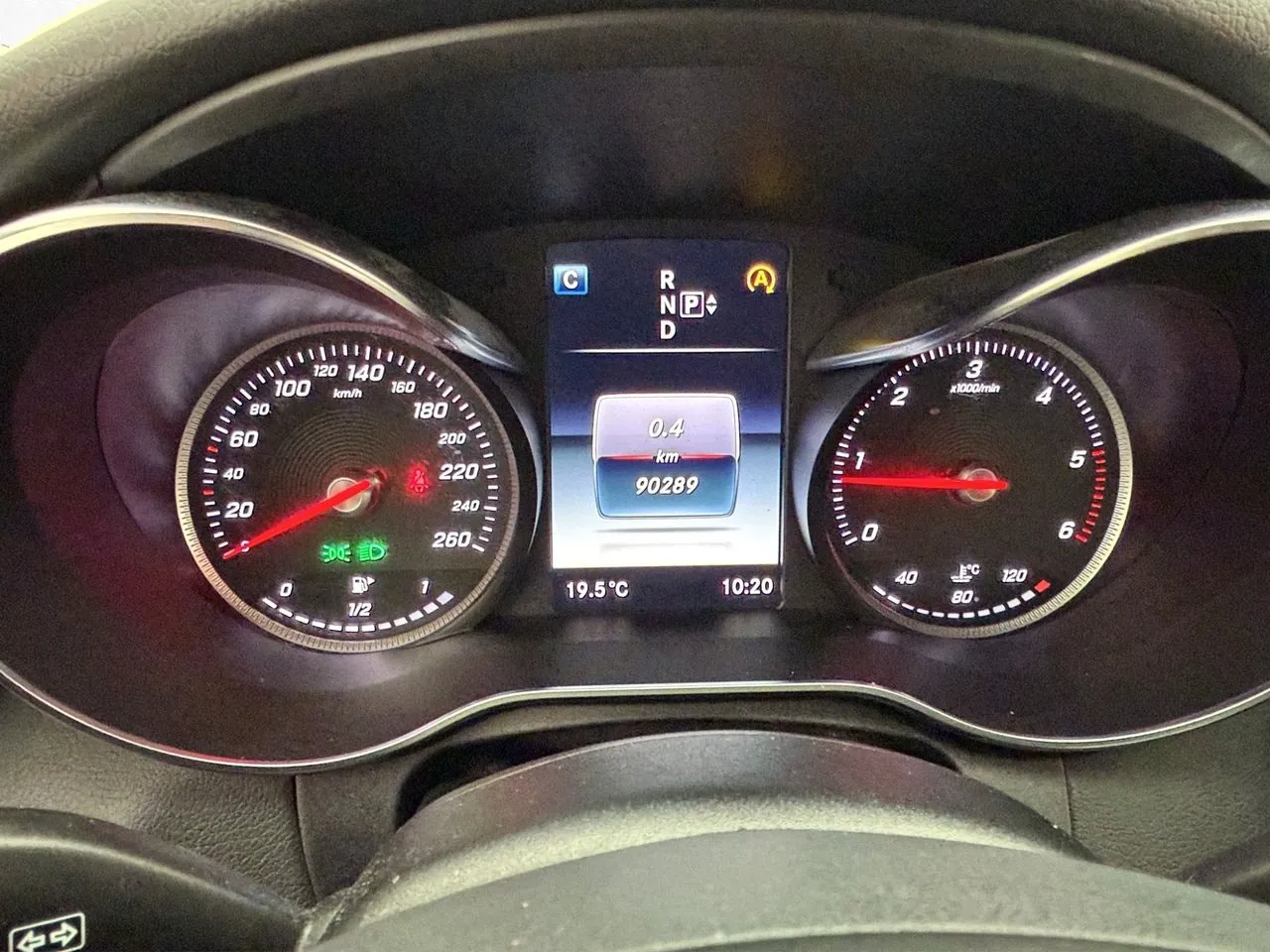 Vehicle image 14