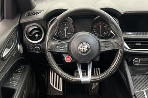 Alfa Romeo Stelvio bild 9