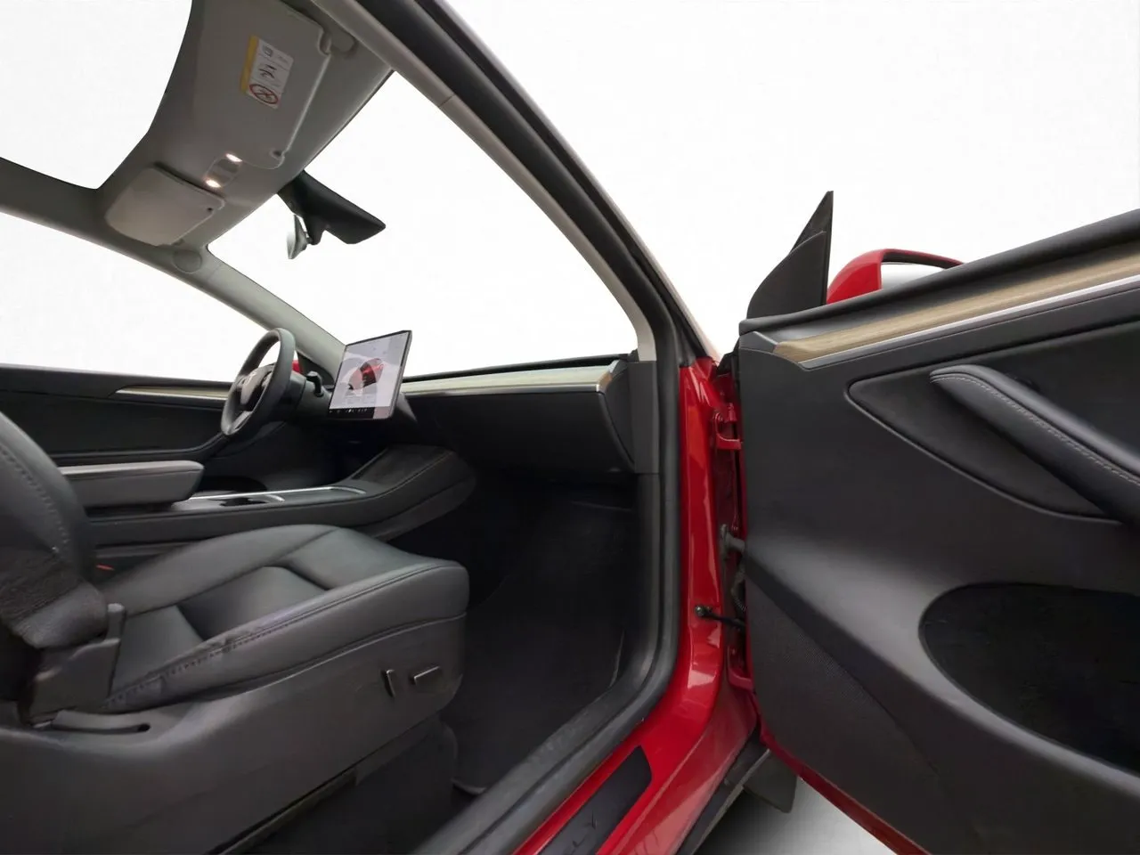 Vehicle image 15