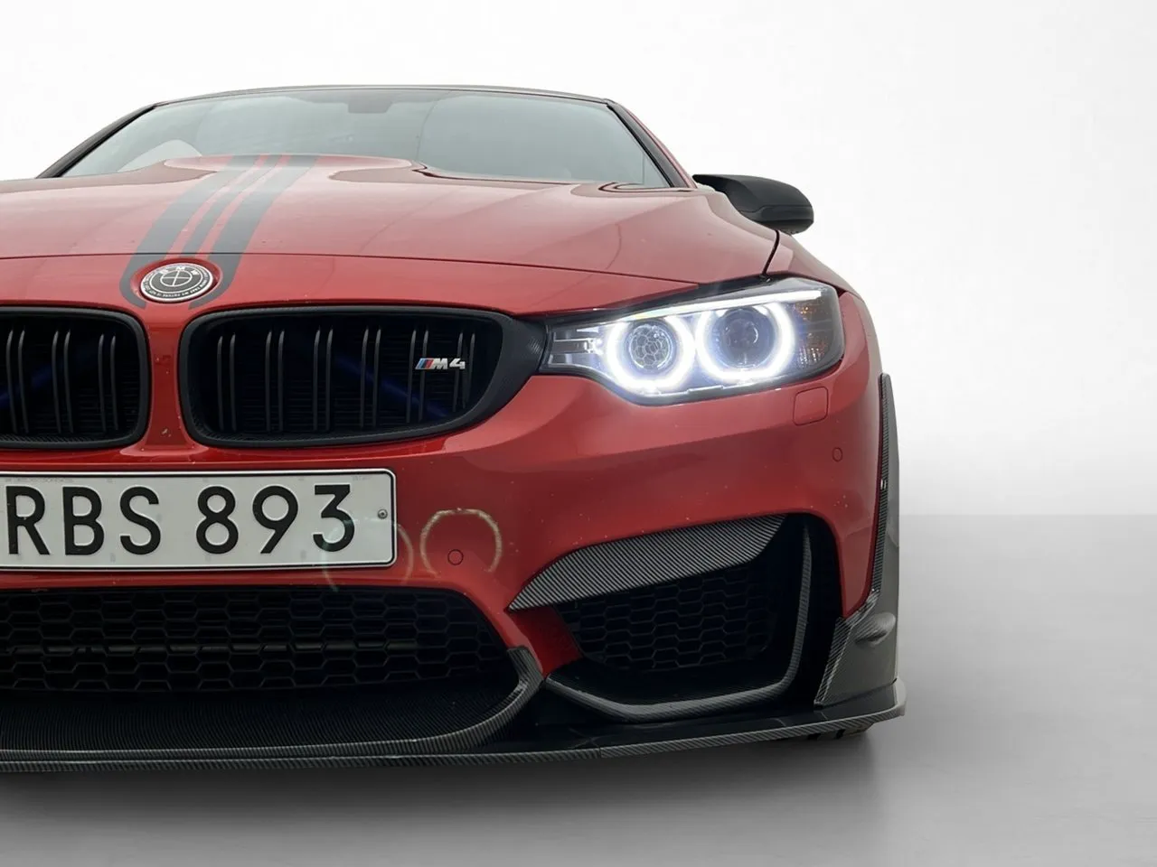 Vehicle image 36