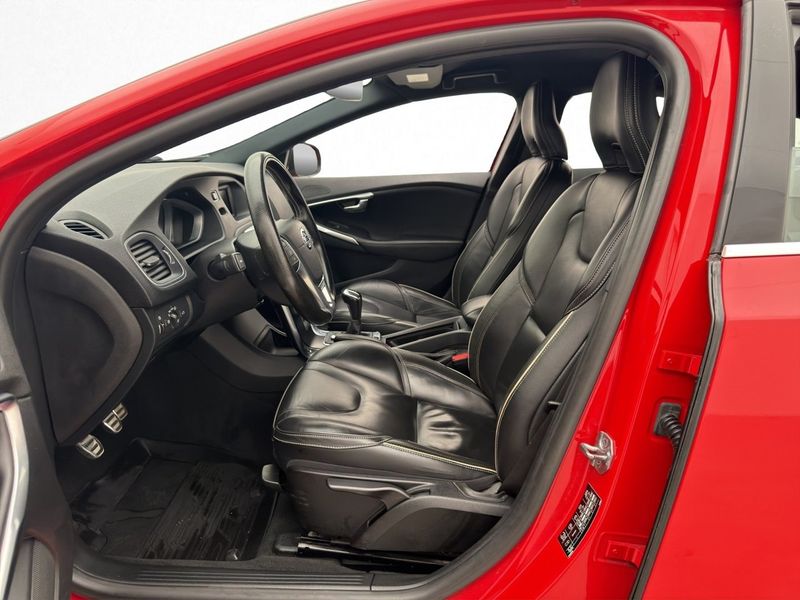 Volvo V40 bild 8