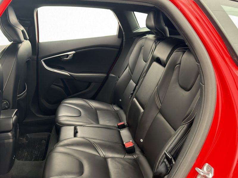 Volvo V40 bild 11