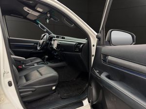 Toyota Hilux bild 27