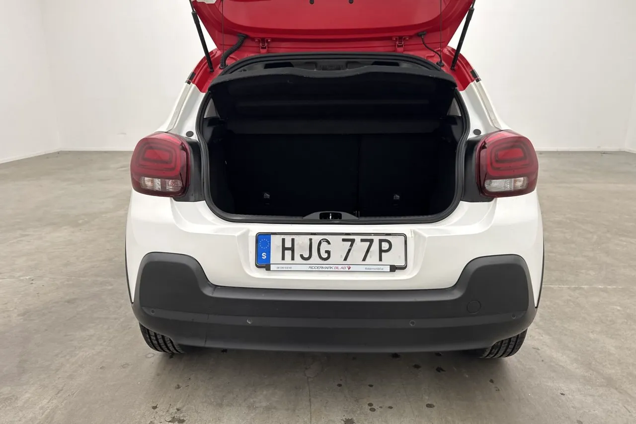 Vehicle image 23