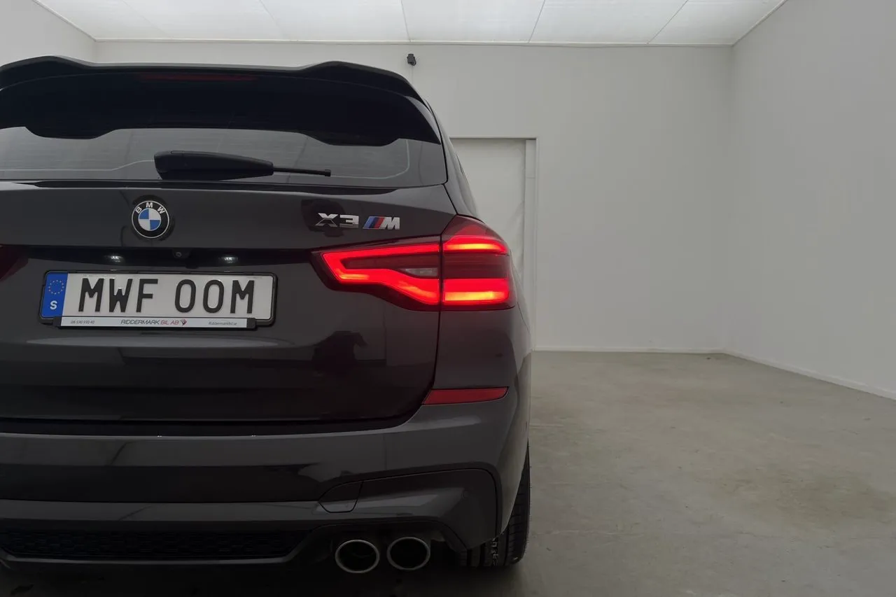 Vehicle image 36