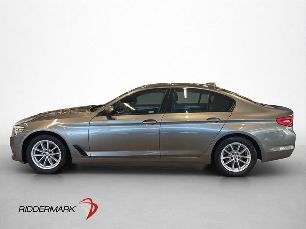 BMW 520 d xDrive 190hk HiFi Navi Kamera Rattvärme Dragkrok - 2017
