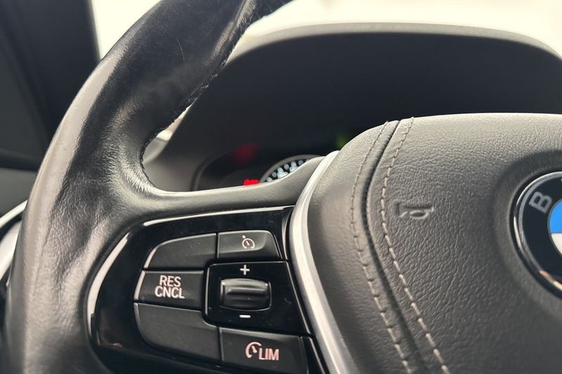 BMW 520 bild 13