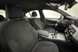 BMW 520 bild 10