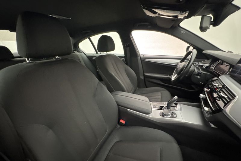 BMW 520 bild 10