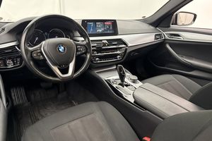 BMW 520 bild 9