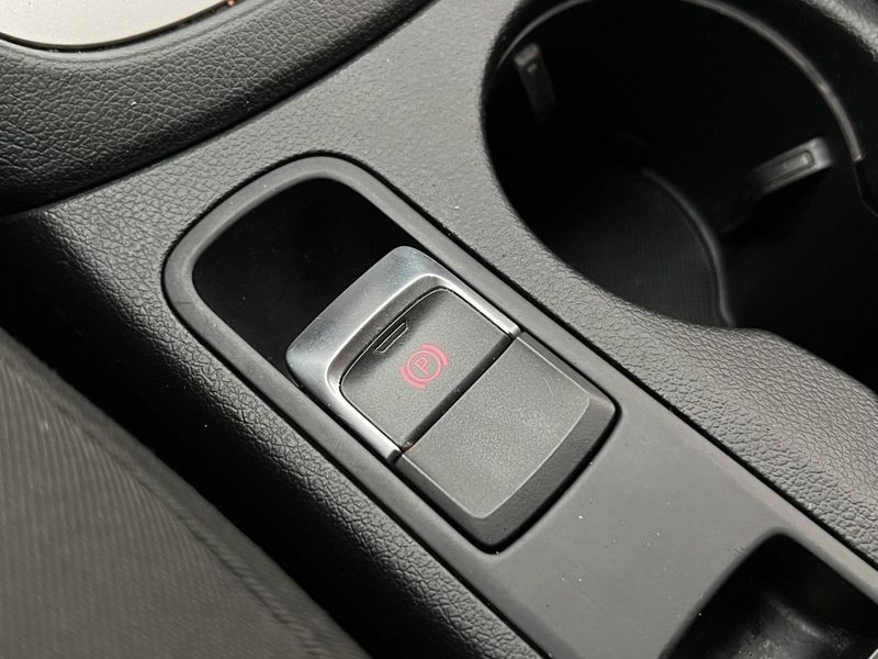 Audi Q3 bild 21