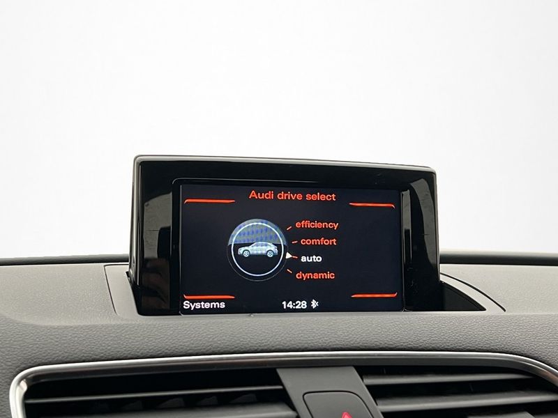 Audi Q3 bild 19