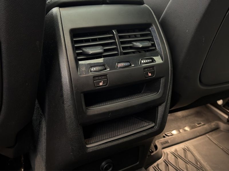 BMW X6 bild 24