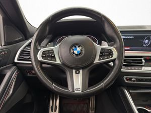 BMW X6 bild 9