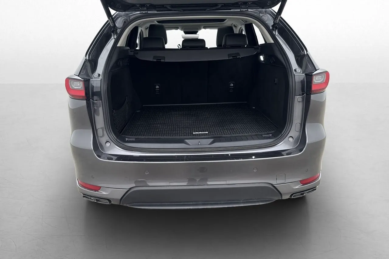 Vehicle image 36