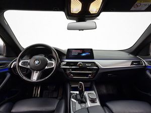 BMW 520 bild 9