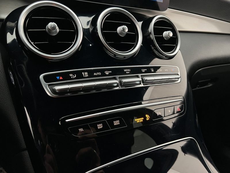 Mercedes GLC220 bild 19