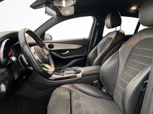 Mercedes GLC220 bild 8