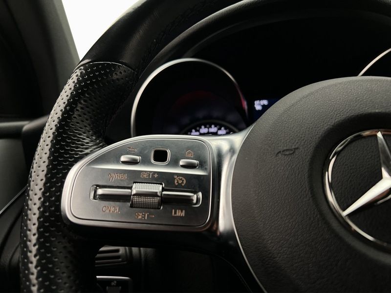 Mercedes GLC220 bild 12