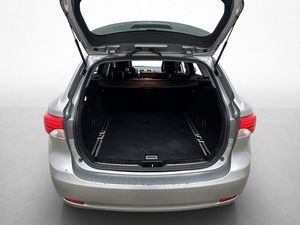 Toyota Avensis bild 23