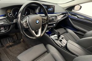 BMW 520 bild 8