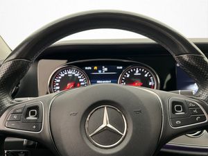 Mercedes E200 bild 14