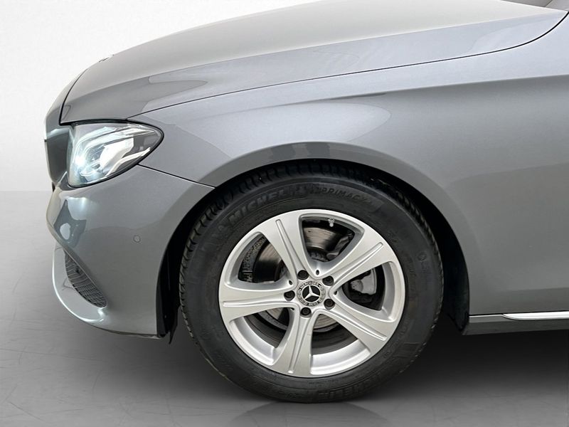 Mercedes E200 bild 28