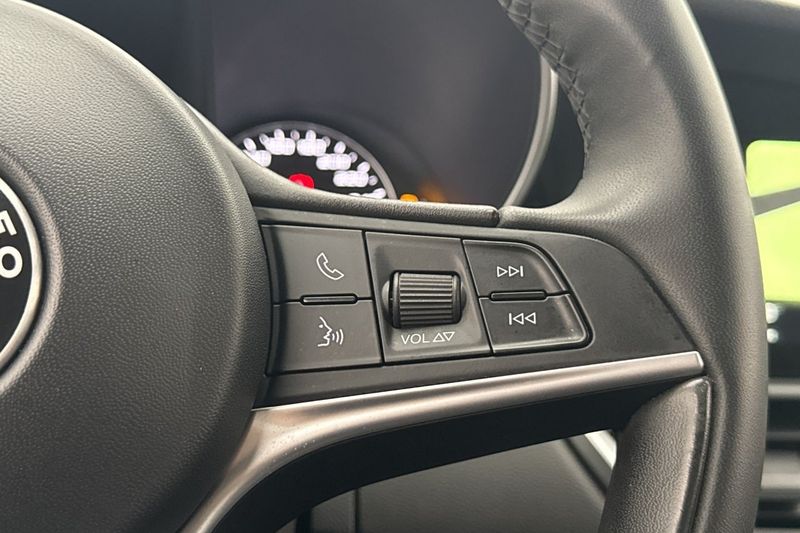 Alfa Romeo Giulia bild 13
