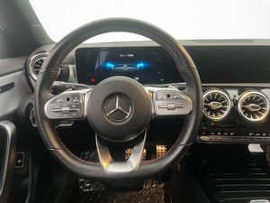 Mercedes CLA200 bild 9