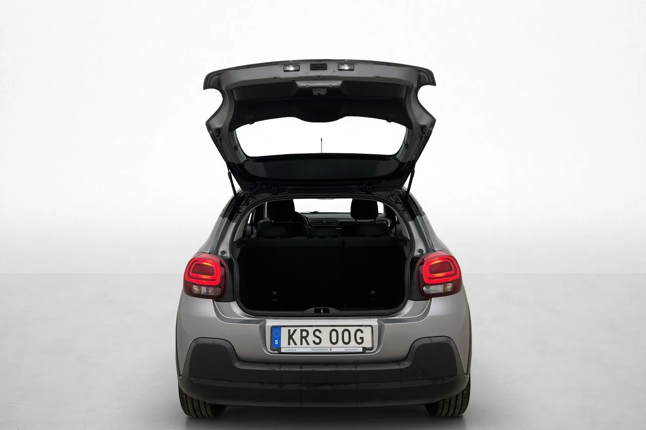 Vehicle image 20