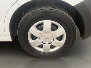 Nissan NV400 bild 27