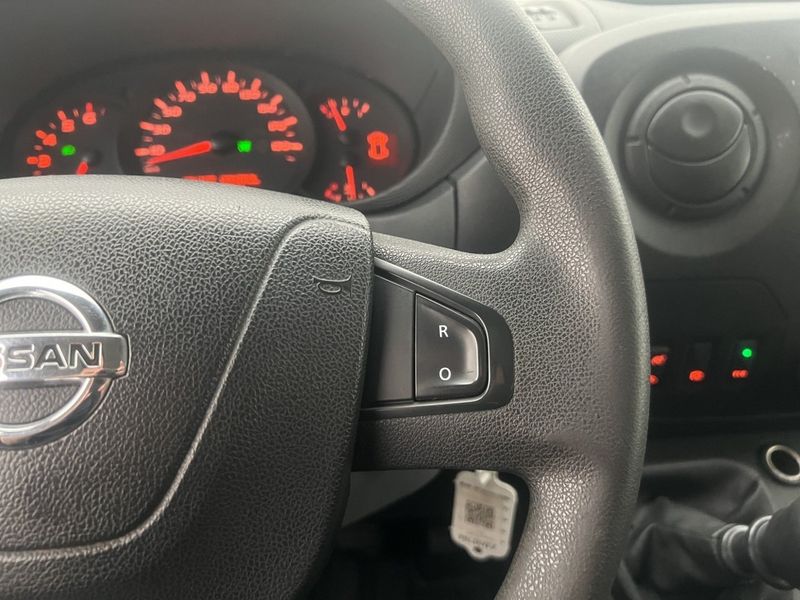 Nissan NV400 bild 19