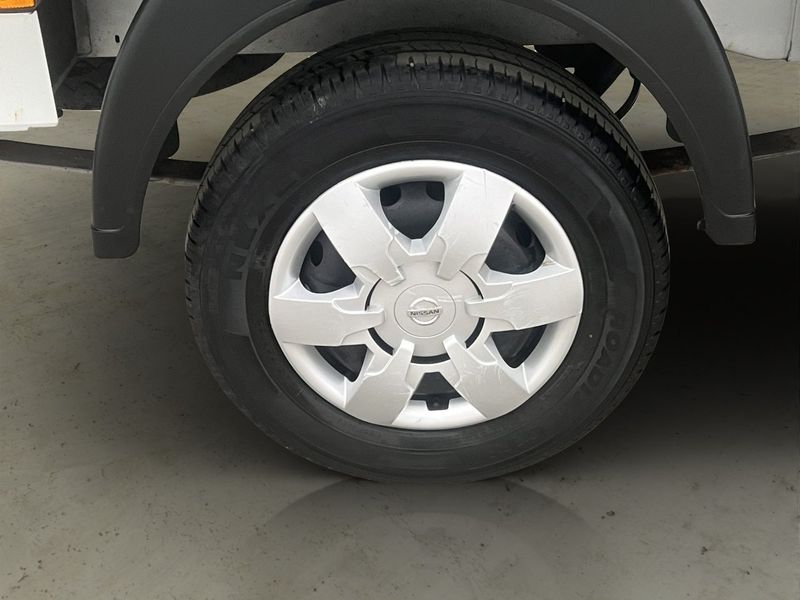Nissan NV400 bild 26