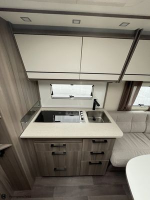 Kabe Estate bild 9