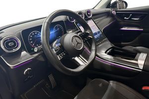 Mercedes GLC300 bild 7