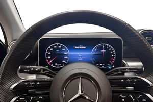 Mercedes GLC300 bild 6