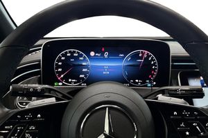 Mercedes E300 bild 6