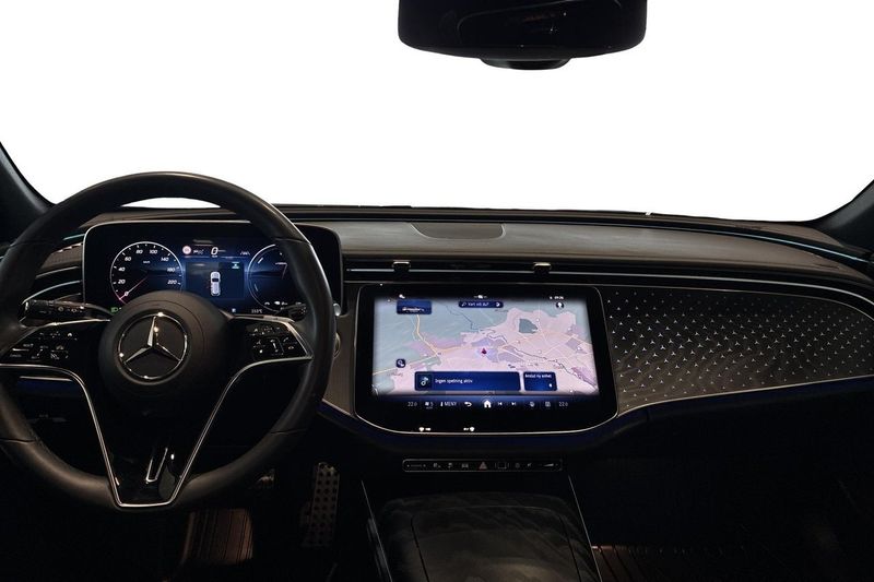 Mercedes E300 bild 9