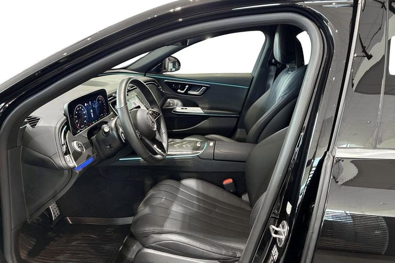 Mercedes E300 bild 8