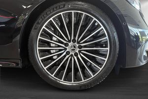 Mercedes E300 bild 12