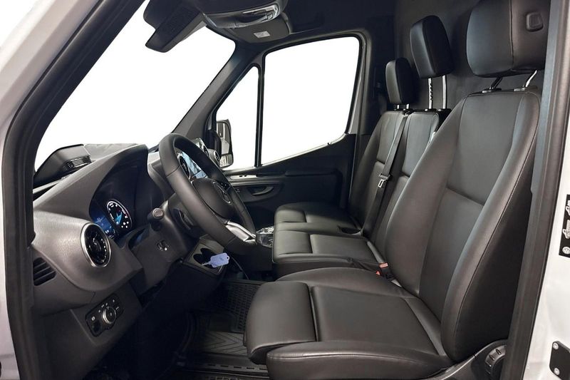 Mercedes e-Sprinter bild 7