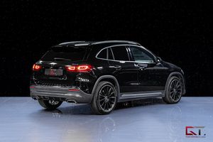 Mercedes GLA220 bild 8