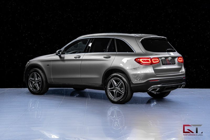 Mercedes GLC300 bild 7