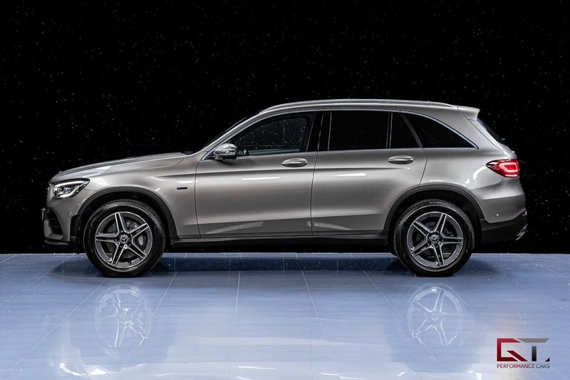 Mercedes GLC300 bild 5