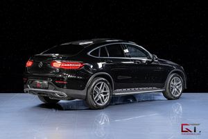 Mercedes GLC220 bild 9