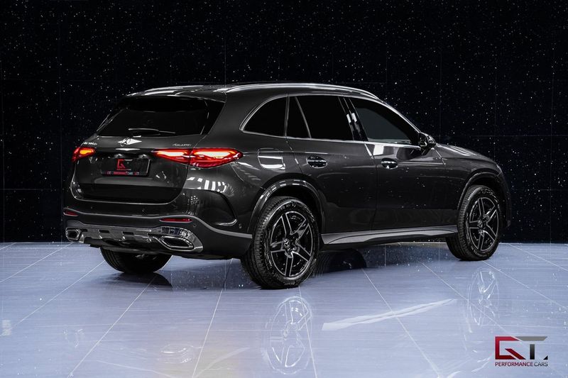 Mercedes GLC300 bild 8