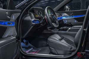 BMW M760 bild 8